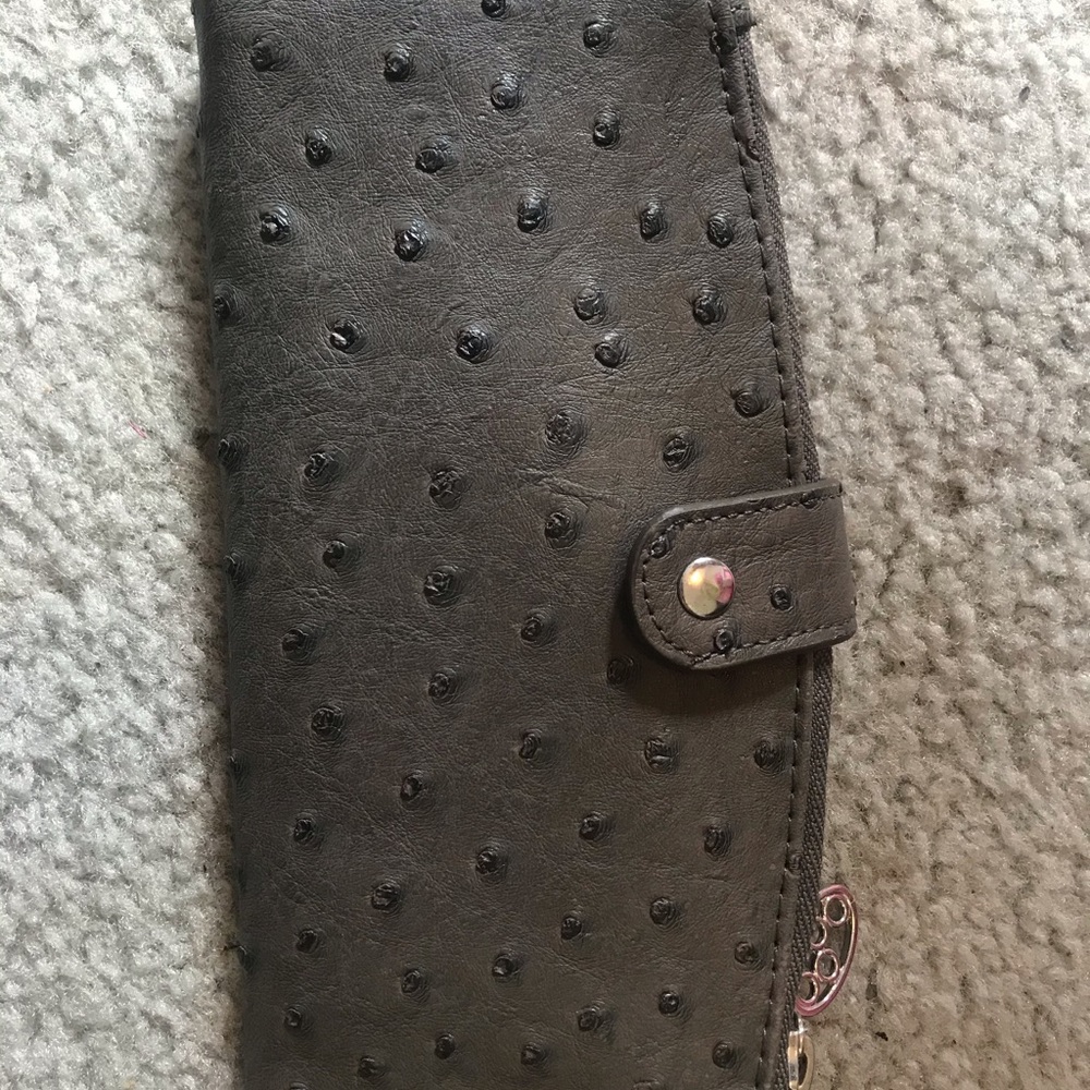 Fashion wallet NWT never used.